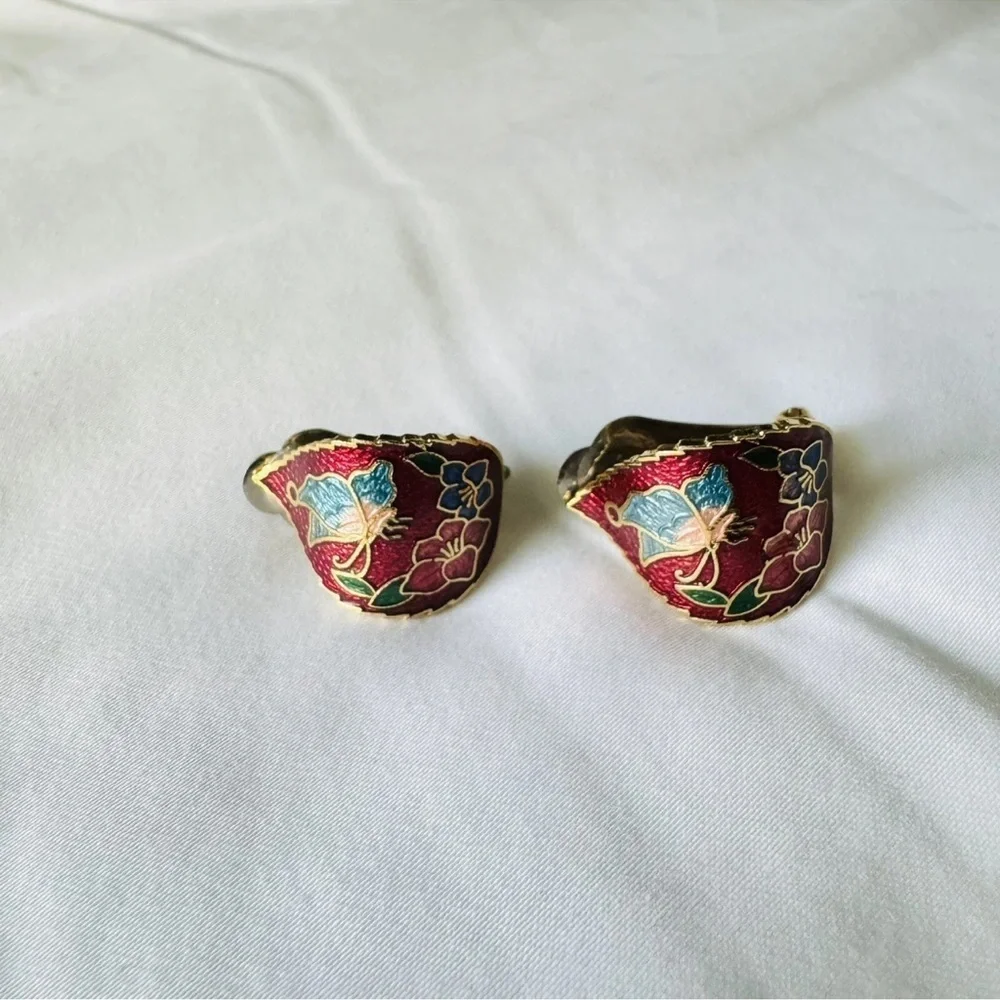 Vintage Red Flower Butterfly Cloisonne Domed  Earrings Gold Plated Clip On - Picture 2 of 7